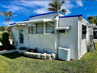 100 Barefoot Williams Rd #274, Naples, FL 34113
