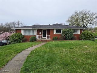 119 Eleanor St, Mingo Junction, OH 43938