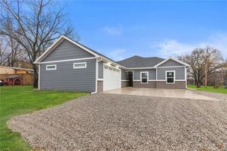 515 Truman St, Ottawa, KS 66067