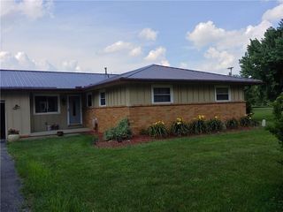 1195 Springbrook Ln, Piqua, OH 45356