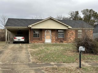 414 Pickett Dr, Memphis, TN 38109