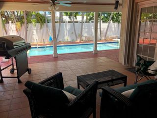 909 17th Ter, Key West, FL 33040
