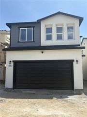636 Laurel Ln S, Colton, CA 92324