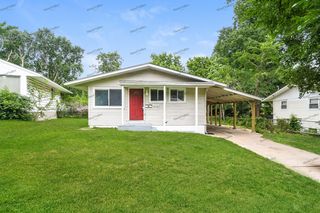 10250 Valley Dr, Saint Louis, MO 63137