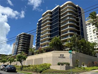 1015 Wilder Ave #503, Honolulu, HI 96822