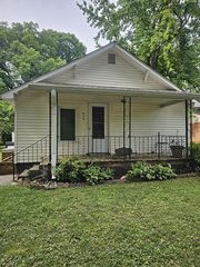 203 Bond St, Greensboro, NC 27405