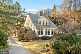 215 N  Providence Rd, Wallingford, PA 19086