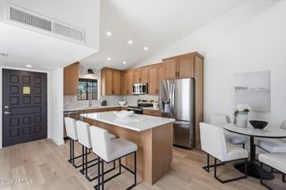8344 N 21ST Drive #I211, Phoenix, AZ 85021