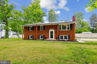 10100 Lyons Mill Rd, Owings Mills, MD 21117