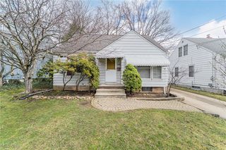 1691 Oakwood Ave, Akron, OH 44301