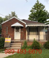 2410 N  Clinton St, Saginaw, MI 48602