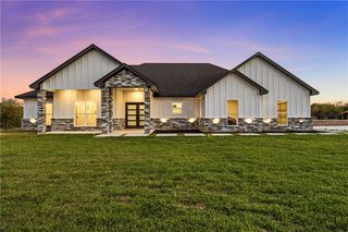 513 E  Ward Ave, Robinson, TX 76706