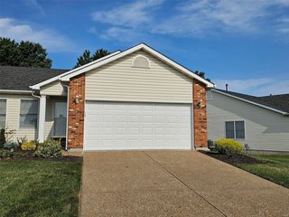 1545 Rosedale Dr #73A, O'Fallon, MO 63366