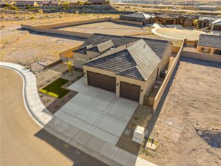 971 Athens Court, Bullhead City, AZ 86429