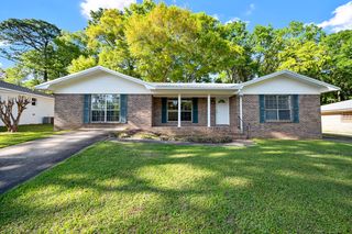 3 Pope Ct, Fairhope, AL 36532