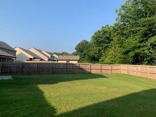 213 Winterset Cir, Hoschton, GA 30548