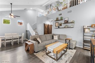 7876 Marbledoe St, Las Vegas, NV 89149