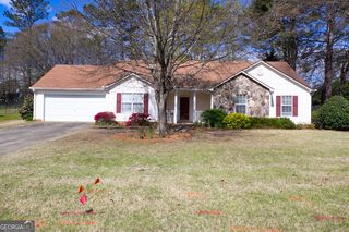 4305 Brookridge Dr, Loganville, GA 30052
