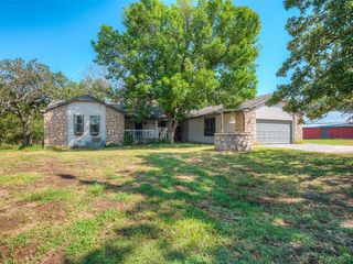 11521 N  Kickapoo Ave, Shawnee, OK 74804