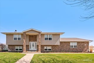 1075 S  Illinois St, Coal City, IL 60416