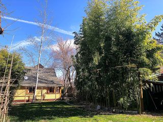 247 N  2nd St, Ashland, OR 97520
