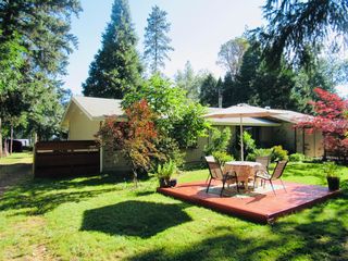 5176 Holland Loop Rd, Cave Junction, OR 97523