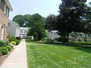 29 East Gate Lane #29, Hamden, CT 06514