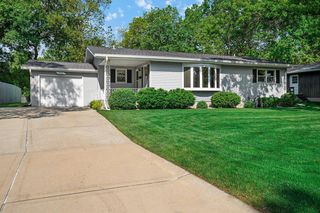 6303 Eastgate Rd, Madison, WI 53716