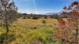 1 Central Rd #85, Apple Valley, CA 92307