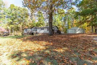 1374 McCray Rd, Burlington, NC 27217