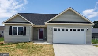 103 Wanda St, Stanley, VA 22851