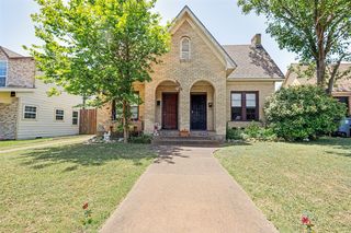 2542 Gladstone Dr, Dallas, TX 75211