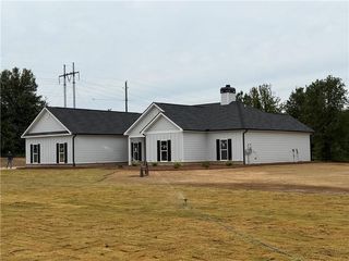 563 Rockwell Church Rd NW, Winder, GA 30680