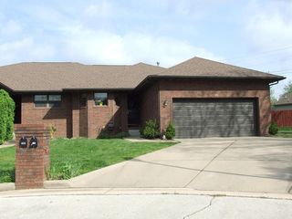 651 S  Woodbridge Ct, Nixa, MO 65714