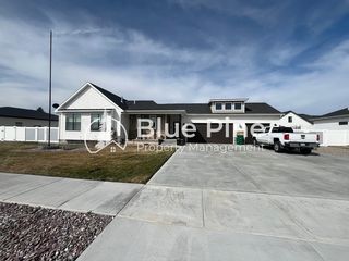 1885 Mesa Canyon Dr, Idaho Falls, ID 83401