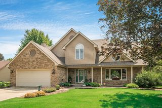 15502 S  Creekside Dr, Plainfield, IL 60544