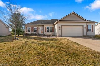 558 Mountain Lion Dr, Lagrange, OH 44050