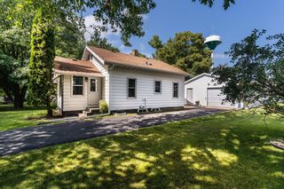 310 Carolina Ave, Hoffman, MN 56339