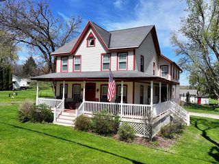 S50W30814 Old Village ROAD, Mukwonago, WI 53149