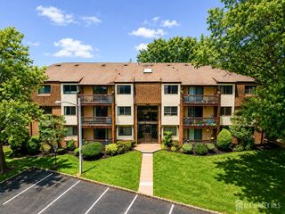 201 Edison Glen Ter, Edison, NJ 08837