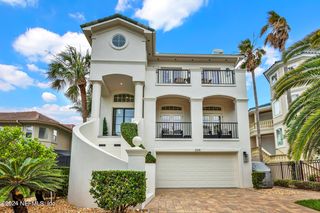 2216 ALICIA Lane, Atlantic Beach, FL 32233