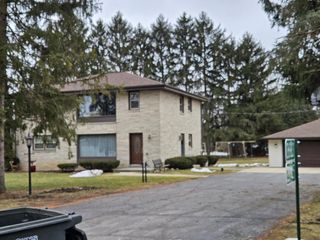 26903 South Elm LANE #26905, Waterford, WI 53185