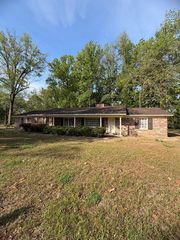 2224 Highway 1 N, Greenville, MS 38703