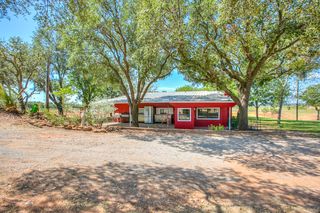 836 Lake Dam Rd, Blackwell, TX 79506
