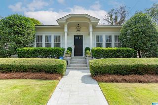 3915 8th Ct S, Birmingham, AL 35222