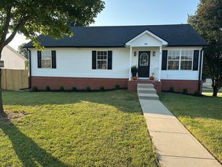 350 Eagle Dr, Lawrenceburg, KY 40342
