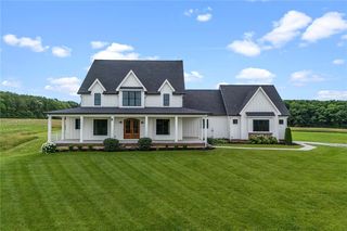 1022 Stevenson Rd, Xenia, OH 45385