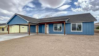 593 W  Frying Pan Rd, Safford, AZ 85546