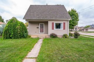 203 N  John St, Kimberly, WI 54136