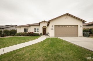 10804 Petty Ct, Bakersfield, CA 93306